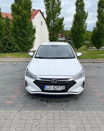 Hyundai Elantra cena 59900 przebieg: 69000, rok produkcji 2019 z Gdańsk małe 301